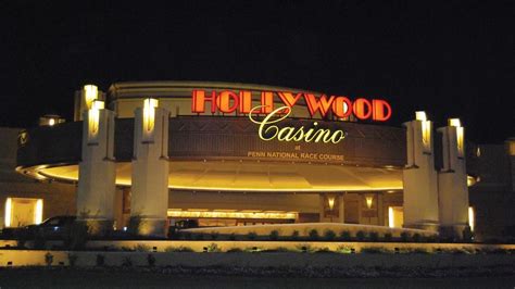hotels near hollywood casino at penn national race course